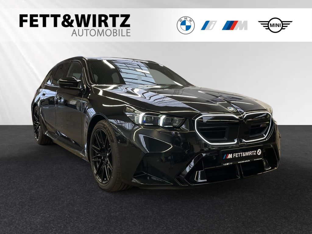 BMW M5 Touring *€ 1.190 Zubehörbonus*Bowers&Wilkins Leasing