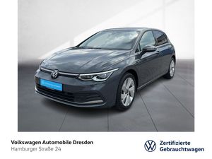 Volkswagen Golf VIII Style 1.5 eTSI DSG LED+ NAVI APP PDC