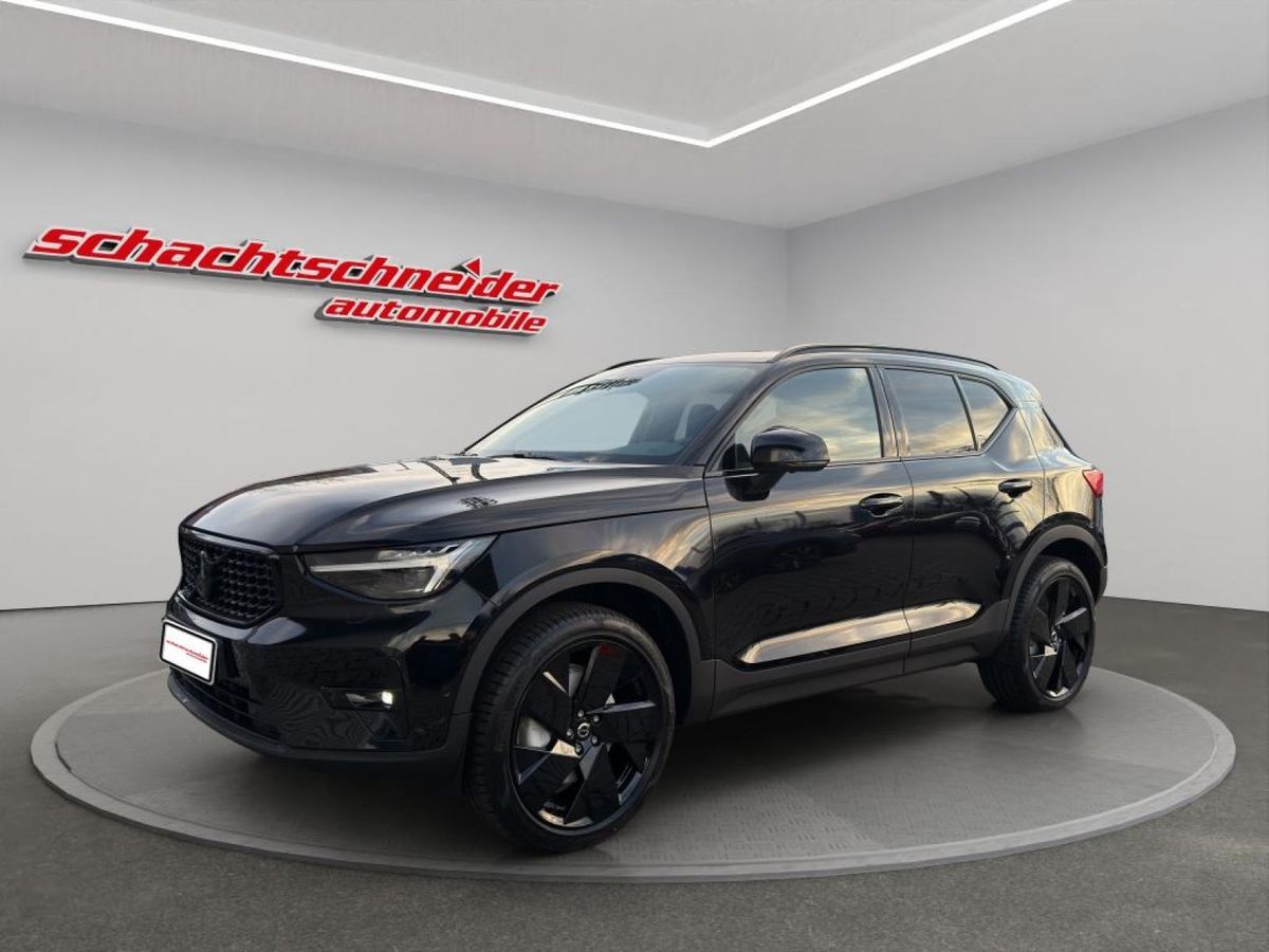 Volvo XC40 B3 B DKG Ultra Black Edition+AHZV+LichtPak Leasing