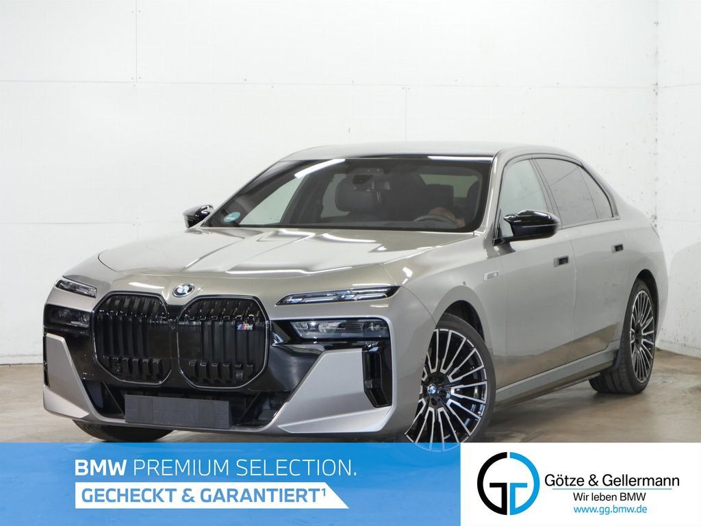 BMW i7 M70 xDrive M Sport //Bowers&Wilkins HUD Massa Leasing