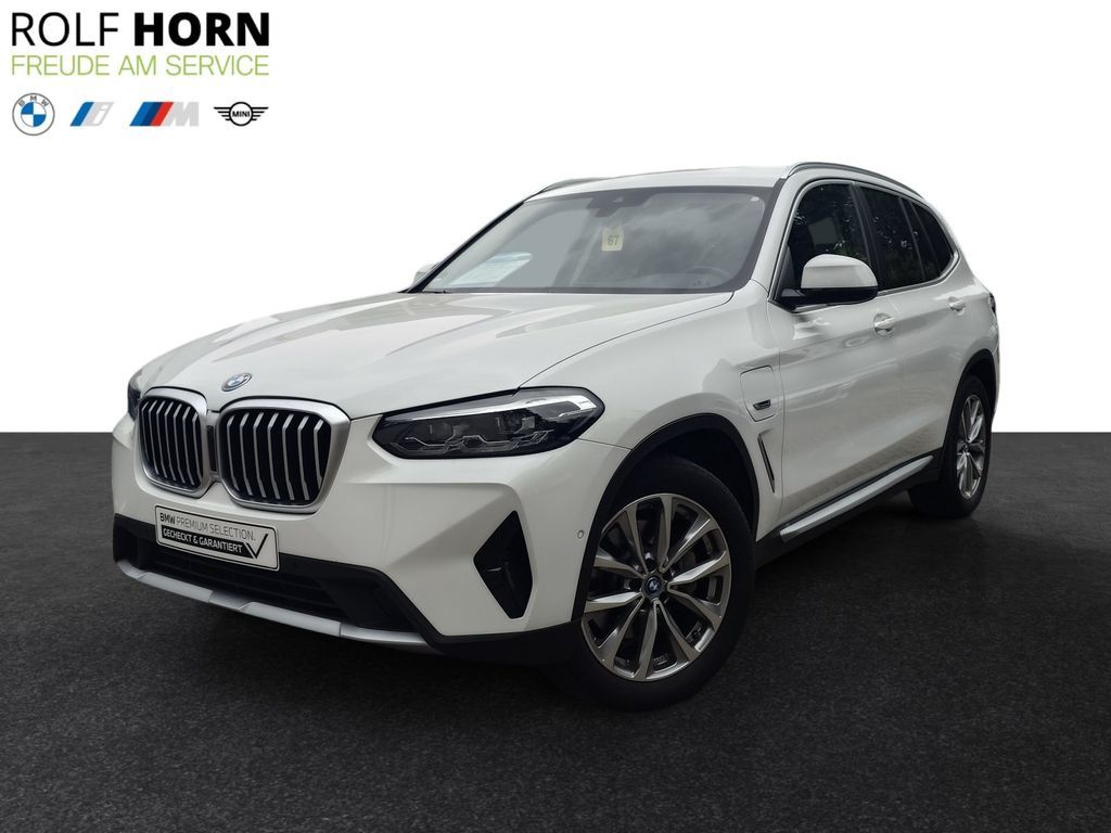 BMW X3 xDrive30e Autom Navi AHK Klima Sitzhzg RFK Leasing