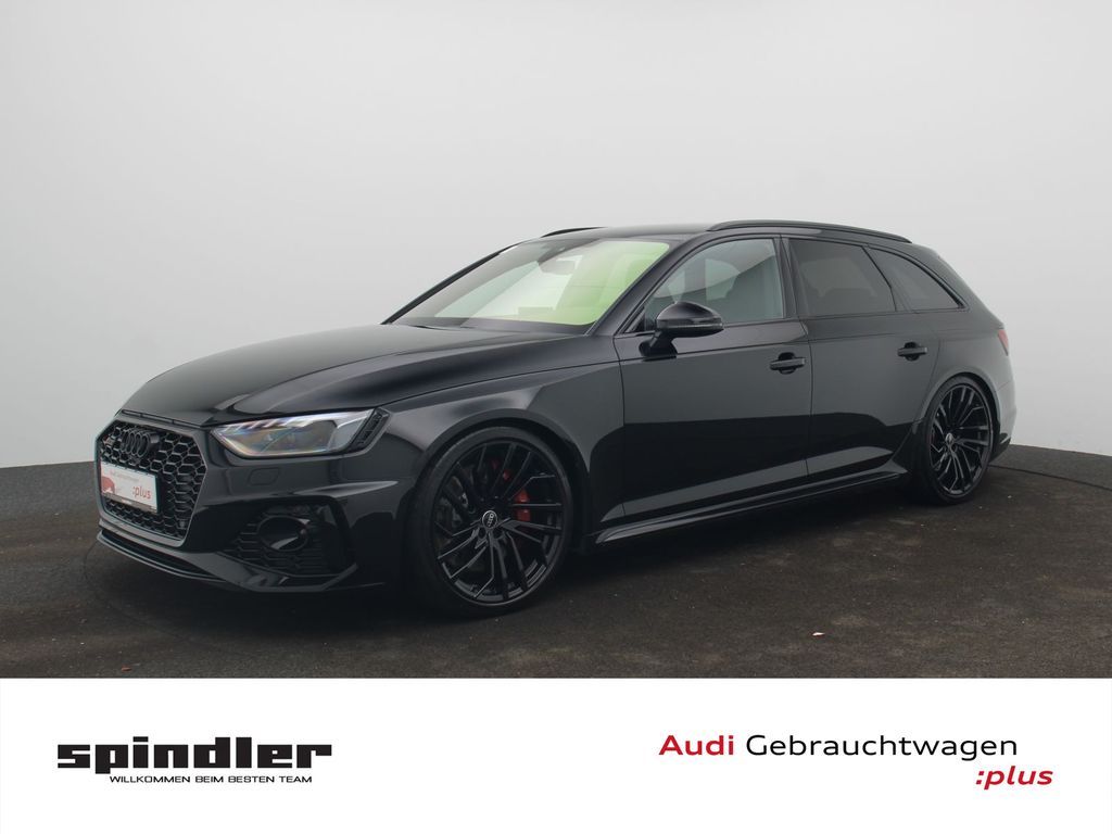 Audi RS 4 TFSI quattro / Vmax280, Matrix, AHK, B&O Leasing