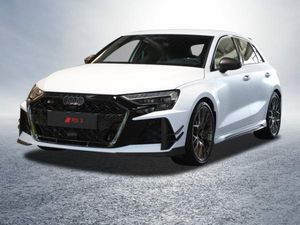 Audi RS3 Sportback competition limited ACC Matrix RS-Pakete Navi LM19 Keramik