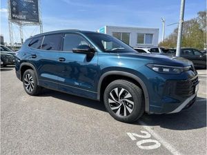 Volkswagen Tayron Life 1.5 l eHybrid AHK WInterPaket WKR