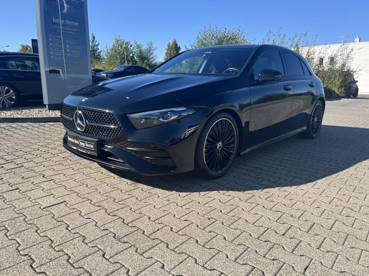 Mercedes-Benz A 250 4M AMG+Night+HeadUp+AHK+Pano+Multib+Distr+ Leasing