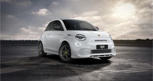 Abarth 500 BEV 42kWh 114kW (155 PS) Leasing