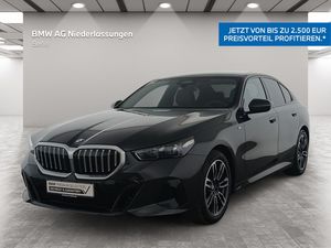BMW 520i Lim. M Sport Komfortsitze B&W Driv.Assist+