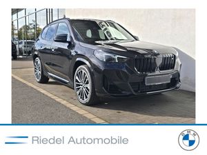 BMW X1 M35i xDrive M SportPro PanoHead-Up AHK DAPro