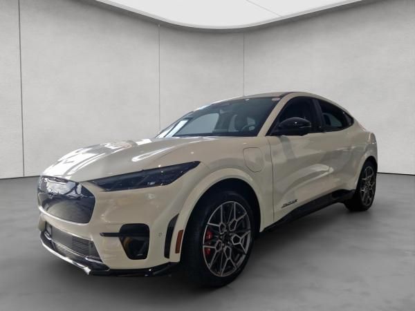 Ford Mustang Mach-E Leasing