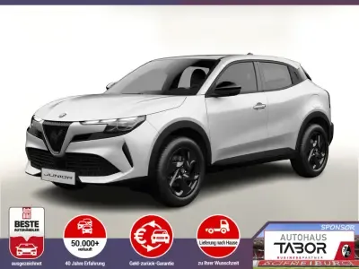 Alfa Romeo Junior Ibrida LED 17