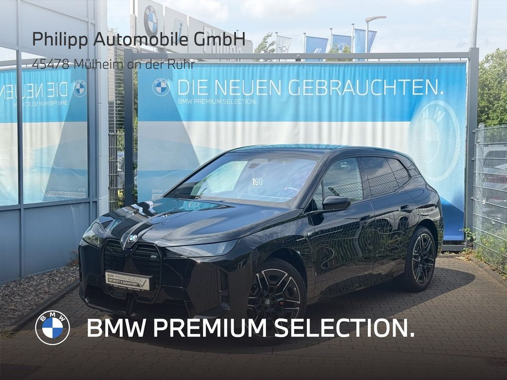 BMW iX M70 xDrive 2-Achs-Luft P.Sky H&K Int-Lenk AHK Leasing