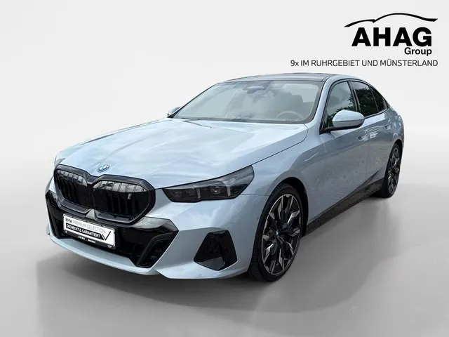 BMW i5 eDrive40 Lim. M Sport Pro AHK Pano 21"