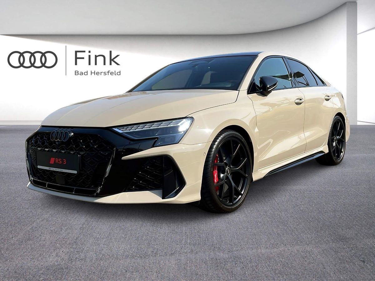 Audi RS3 Limousine RS-Sportabgasanlage Pano Matrix Leasing