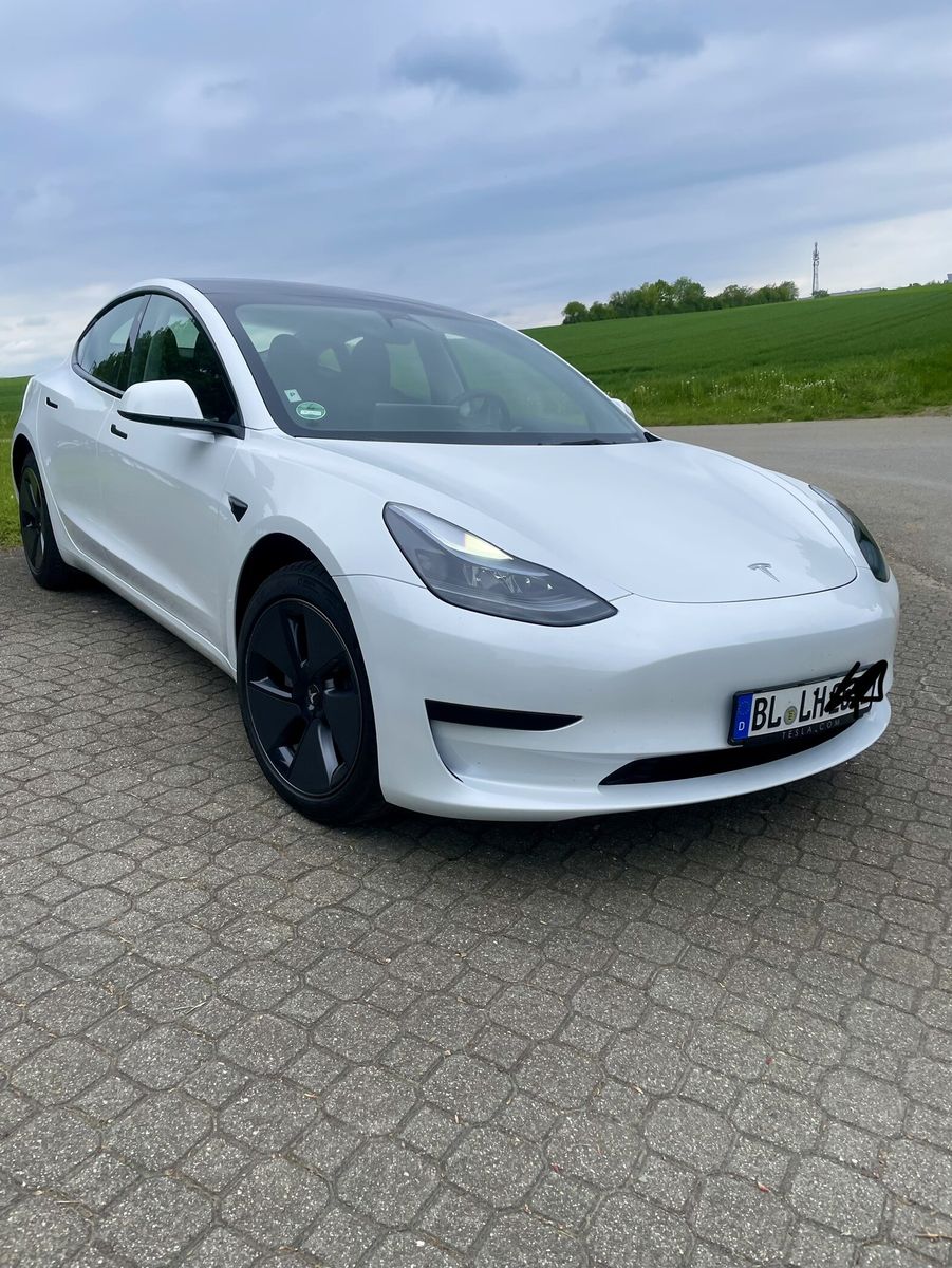 Tesla Model 3 SR 2022 Leasingübernahme