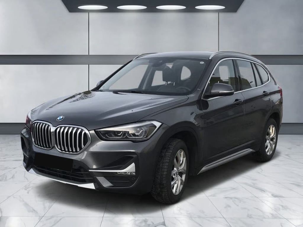 BMW X1 X1 sDrive 18i, Automatik, Navi, AHK, PDC, Ledersitze Auto-Abo