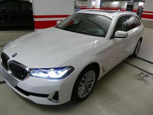 BMW Baureihe 5 Touring 530 e Luxury Line 2.0 215KW AT8 E6d Leasing