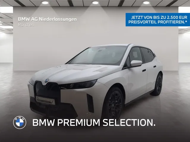 BMW iX xDrive45 M Sport AHK Driv.Assist.Prof LED Kam