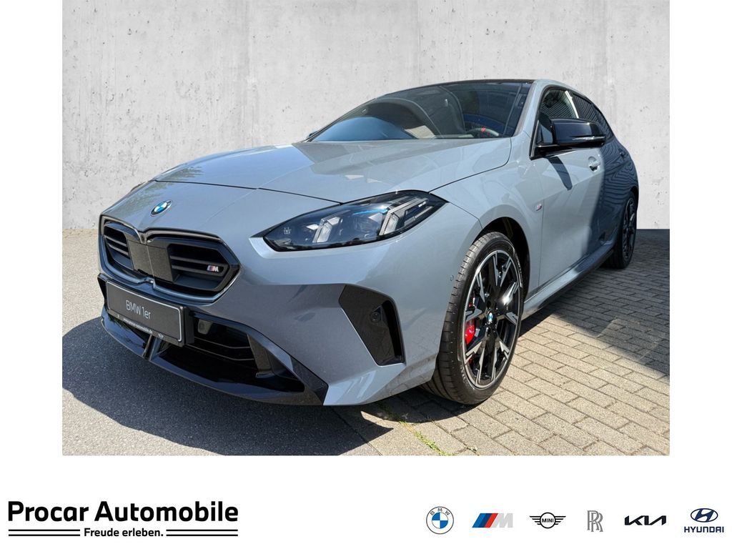 BMW M135 xDrive M Sport Pro HeadUp PANO ACC 360° H/K Leasing