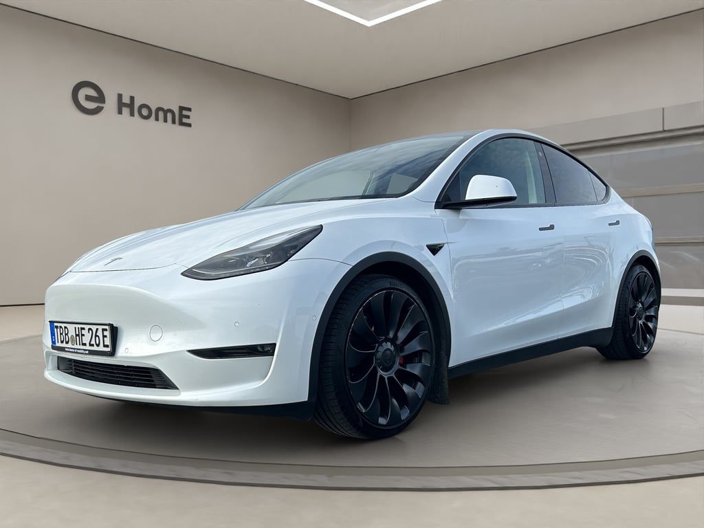 Tesla Model Y Performance Auto-Abo