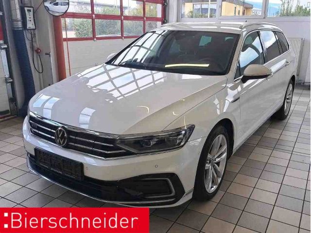 Volkswagen Passat Variant 1.4 TSI DSG GTE AHK STAND MATRIX Leasing