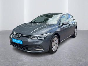 Volkswagen Golf VIII 1.5 eTSI Style DSG LED ACC Keyless