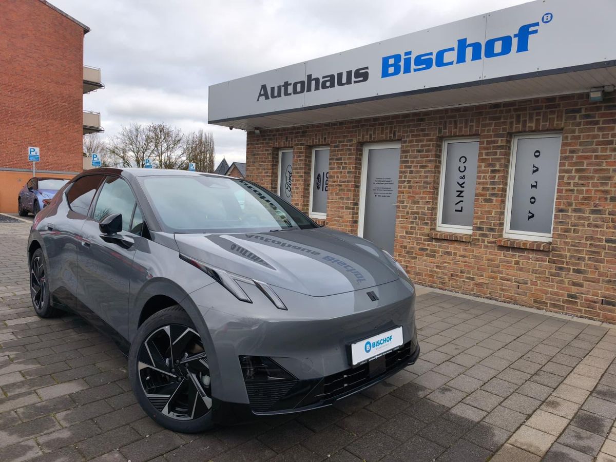 LYNK & Co 02 More ALLE FARBEN P Leasing