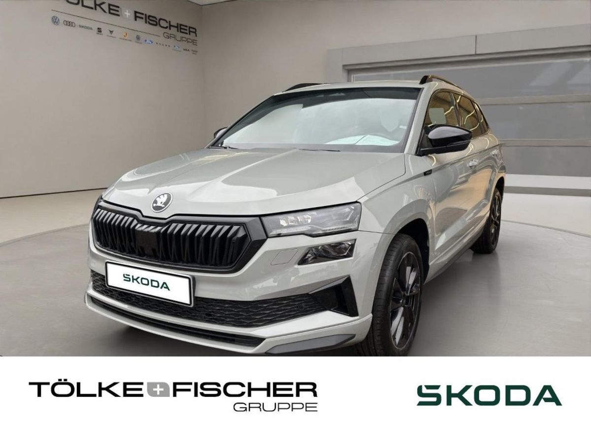 Skoda Karoq SOFORT VERFÜGBAR! 2.0 TDI Sportline DCC ACC AHK AUT Kam. LED Leasing