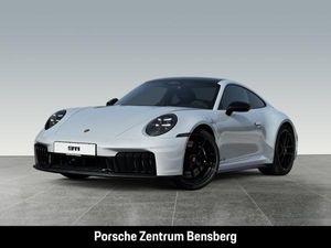 Porsche 911 Carrera 4 GTS