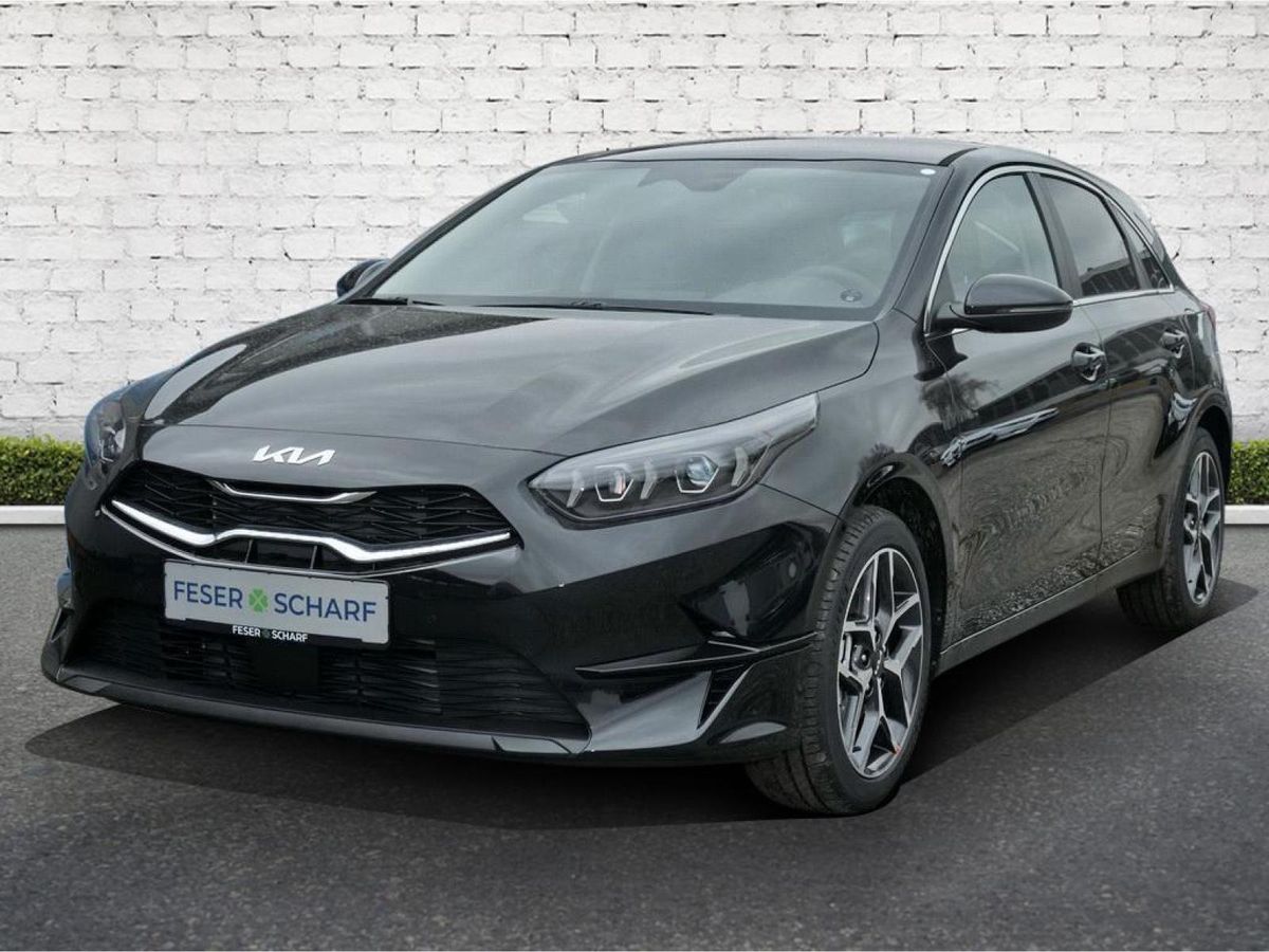 Kia Ceed 1.5T 48V DCT 140 ULTIMATE STYLE JBL UVM. Leasing