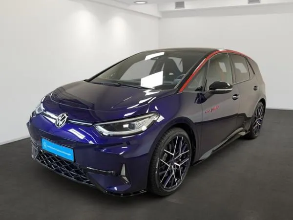 Volkswagen ID.3 GTX 240kW FIRE + ICE- Pano HUD ACC Rear View Navi PDC Wärmepumpe Massage SHZ DCC