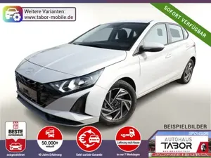 Hyundai i20 Nav CarPlay 16Z StyleP Black Temp Kam DigiCo
