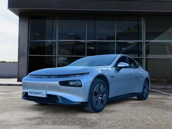 XPENG P7 Leasing
