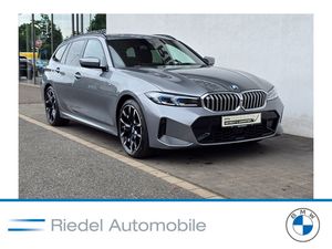 BMW 320d xDrive Touring M Sportpaket*ab 2,49% eff.*