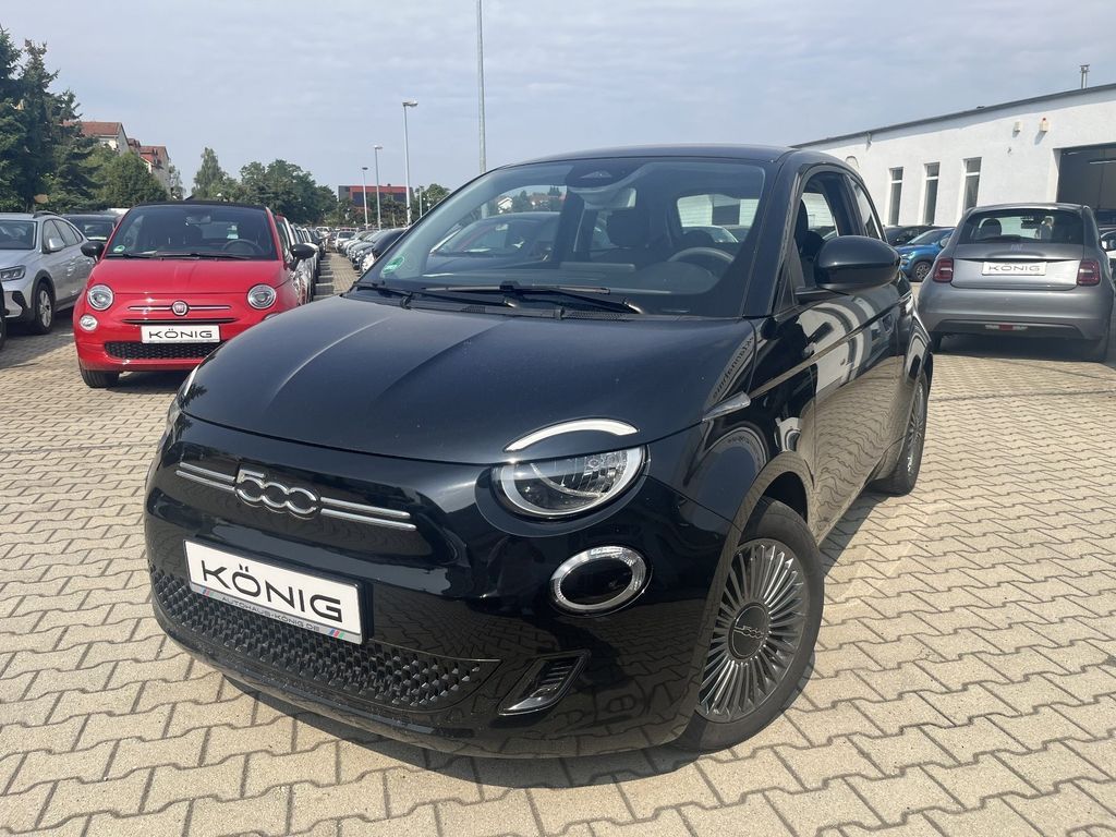 Fiat 500e Icon Carplay/Klima/Navi Leasing