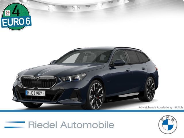 BMW 550e xDrive Touring M Sportpaket Klimaaut. AHK Leasing