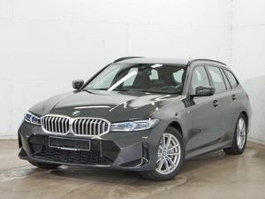 BMW 330 i Tour. "M Sport"  LC Prof., HuD,  Parkass. +, Keyless, Memory, uvm.