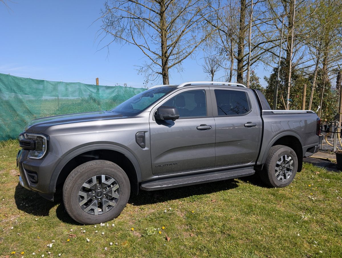 Ford Ranger PHEV Wildtrak, jährliche Fahrleistung 20.000km, Leasingrate 271,14€ Netto, noch 31 Monate Leasingübernahme