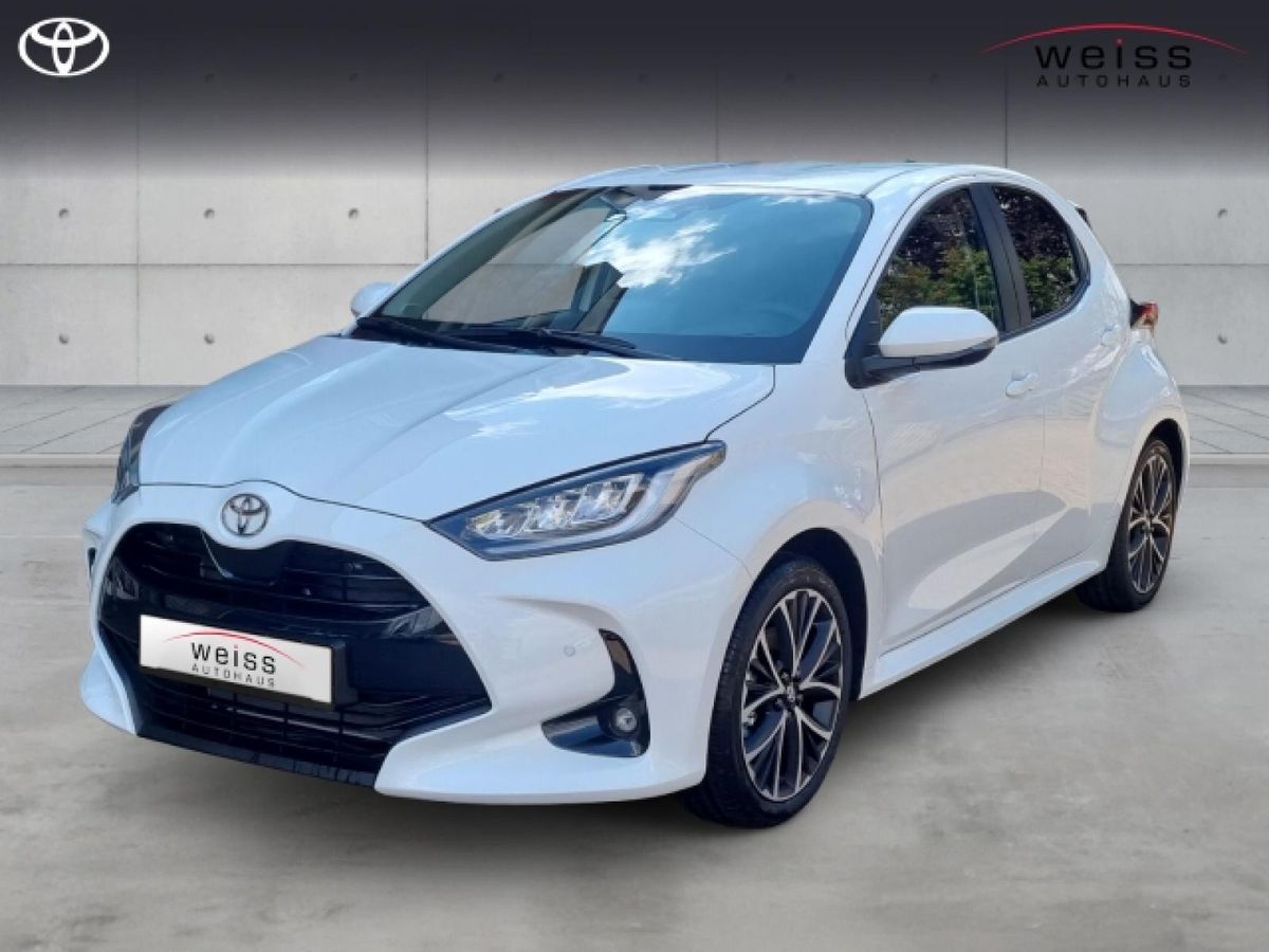 Toyota Yaris 1.5 Hybrid Teamplayer*LED*ACC*SHZ*LHZ*AppleCarPlay*AndroidAuto Klimaautomik Leasing