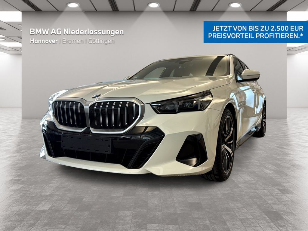 BMW 520d Touring M Sport AHK Harman/K Kamera LED Leasing
