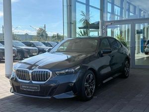 BMW 520 d Lim. >27% Nachlass * inkl. Winterräder * M Sport * ACC * H&K * 360 Grad *
