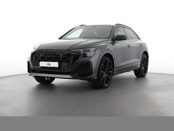 Audi Q8 SUV S-line business e-hybrid quattro (Essen)*