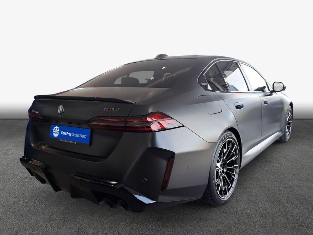 BMW M5 xDrive , 4-türig Leasing