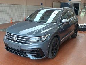 Volkswagen Tiguan R - R-Performance-Abgasanlage 360° Kamera AHK / inkl. 8-fach Bereifung