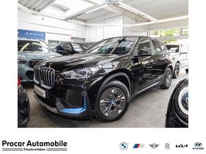 BMW iX1 xDrive30 PANO RFK NAVI Standh. LED PDC V+H