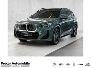 BMW iX1 eDrive20 M Sport HUD ACC AHK RFK NAVI LED
