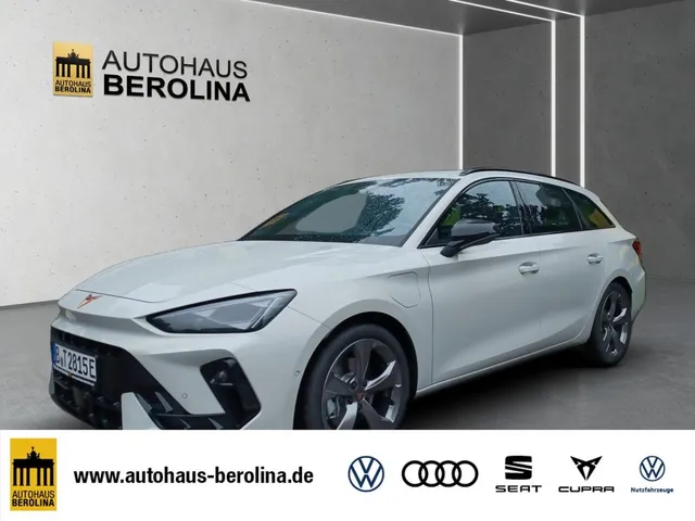 Cupra Leon ST 1.5 e-Hybrid DSG *PANO*MATRIX*R-CAM*ACC*