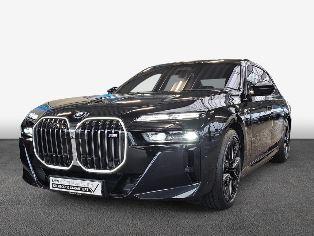 BMW M760e xDrive Limousine B&W Surround Massage AHK Leasing