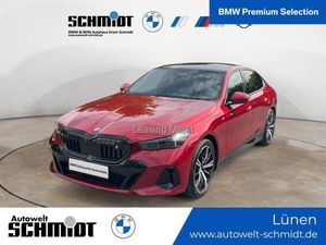 BMW i5 xDrive40 Navi Bluetooth PDC Kurvenlicht Leasing