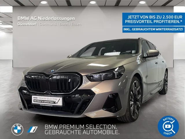 BMW i5 xDrive40 Touring M Sport AHK LiveCockpitProf