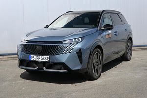 Peugeot 5008 PEUGEOT E-5008 GT ⚡ Vorführwagen-DEAL ⚡ Leasing